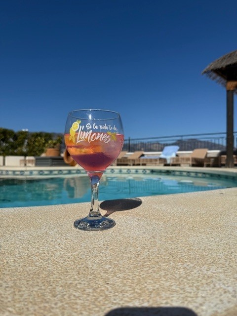 Drinks by the pool